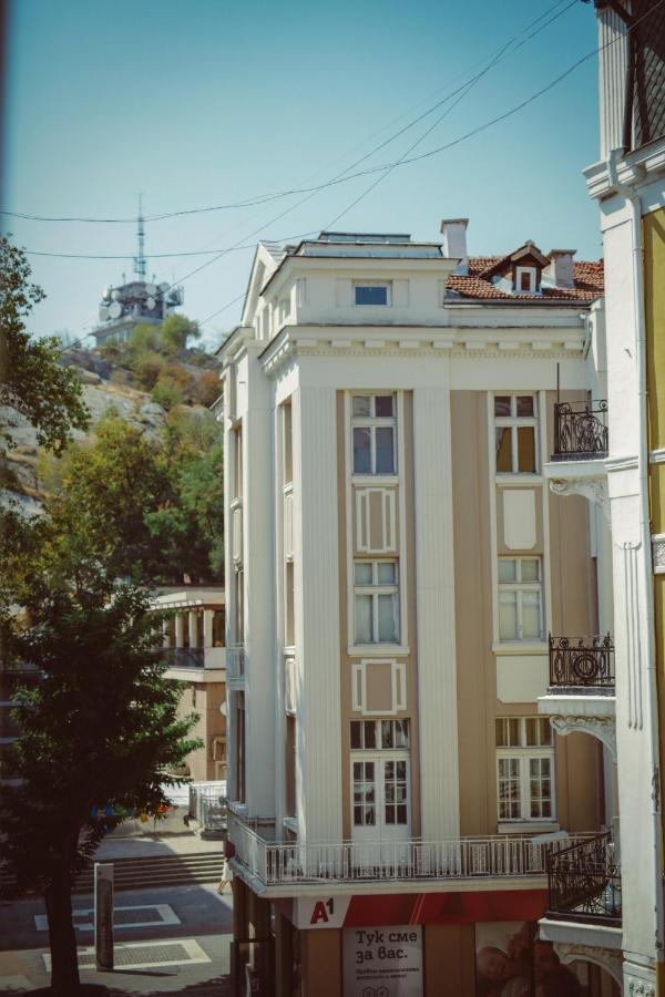 Beautiful Best Location Apartment Green Mouse Пловдив Экстерьер фото